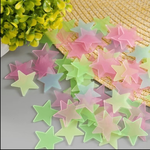🌷🆕✨100-pack Glow Stars, New in Package - Picture 2 of 2